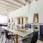 Guesthost - Charming Pool Διαμέρισμα Porto Rotondo
