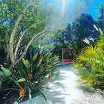 Διαμέρισμα Guesthost - Charming Pool *