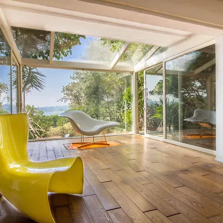 Guesthost - Charming Pool Lejlighed Porto Rotondo